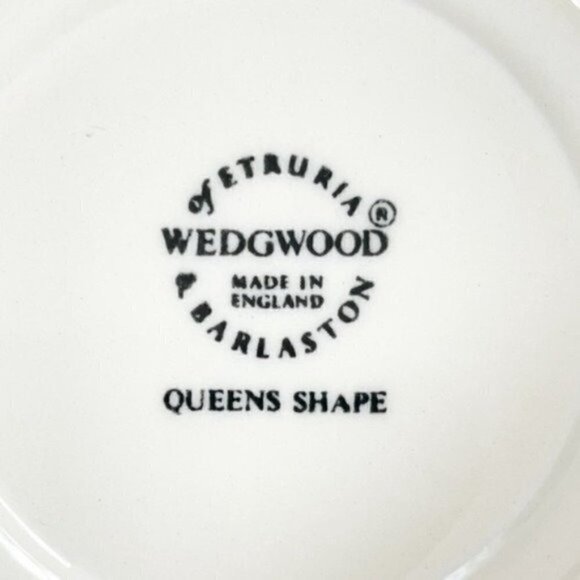 Wedgwood of etruria & barlaston queens shape saucers set of 3 made in England - Picture 6 of 6
